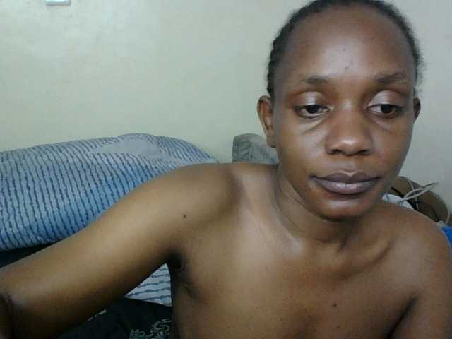 Minimochie live cam on BongaCams