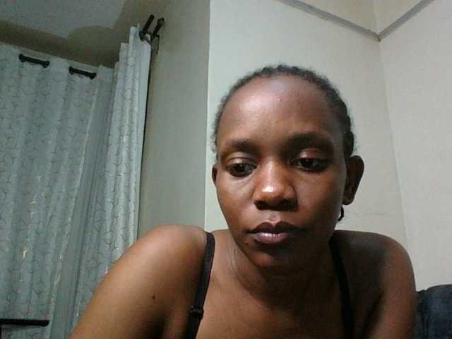 Minimochie live cam on BongaCams