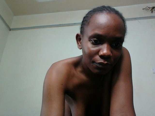 Minimochie live cam on BongaCams