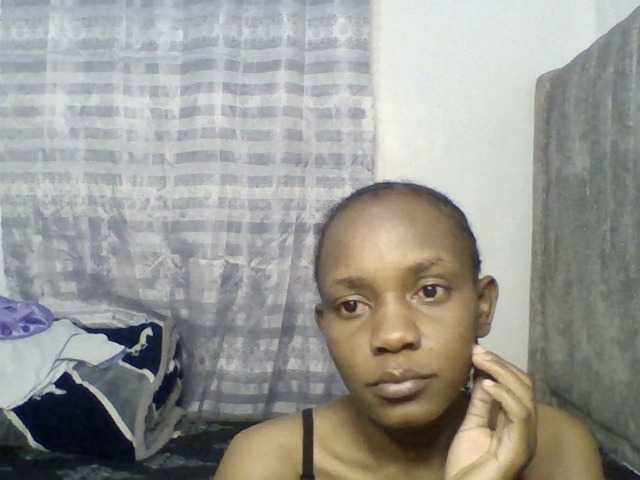 Minimochie live cam on BongaCams