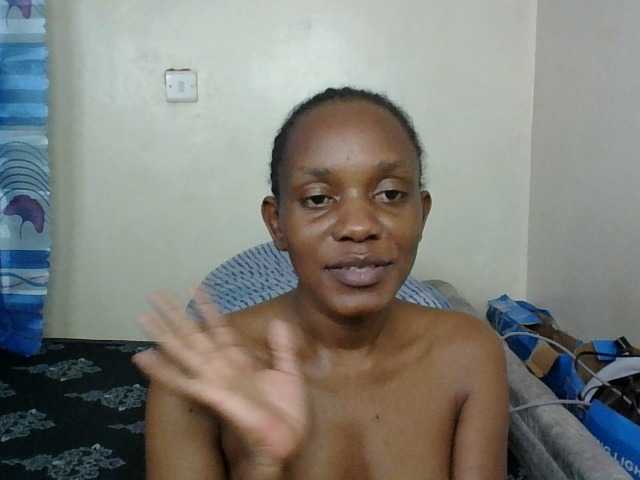 Minimochie live cam on BongaCams