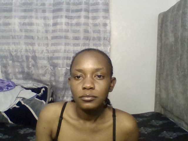 Minimochie live cam on BongaCams