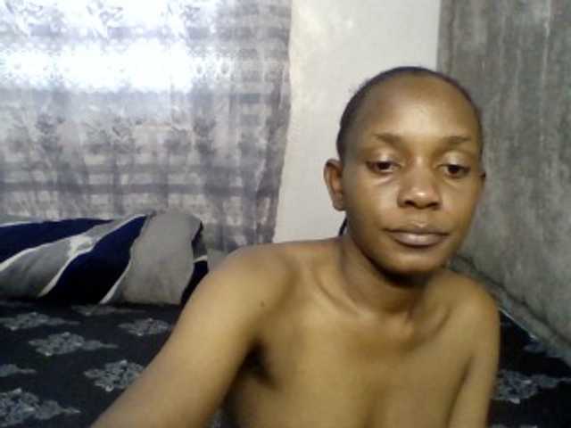 Minimochie live cam on BongaCams