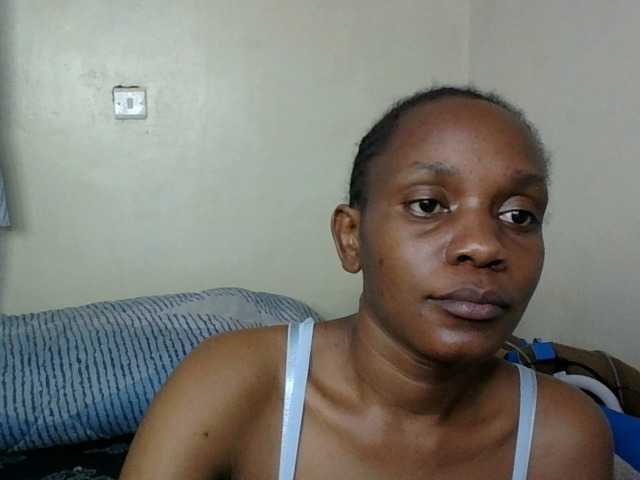 Minimochie live cam on BongaCams