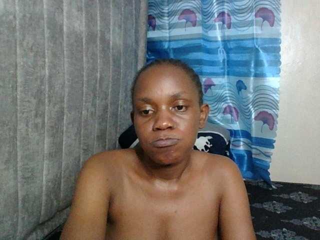 Minimochie live cam on BongaCams