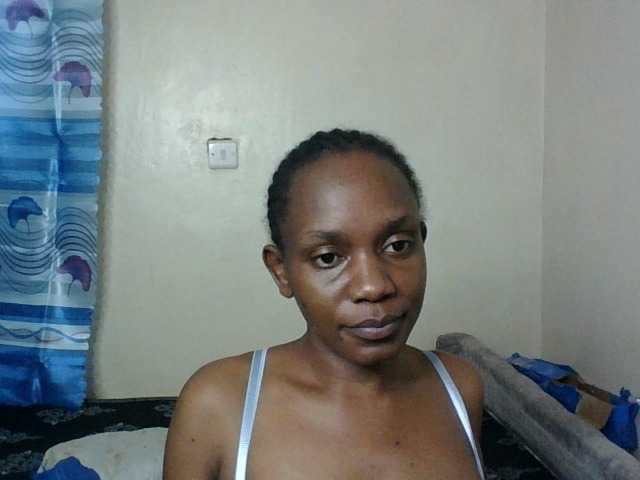 Minimochie live cam on BongaCams