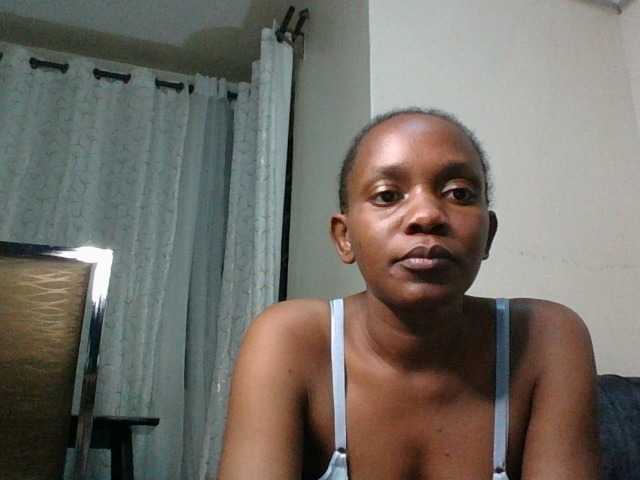 Minimochie live cam on BongaCams