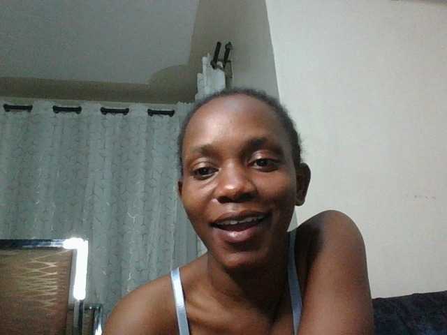 Minimochie live cam on BongaCams