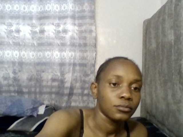 Minimochie live cam on BongaCams
