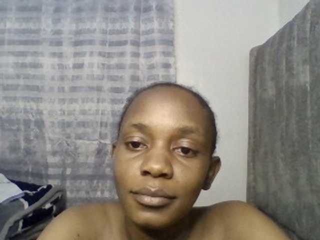 Minimochie live cam on BongaCams
