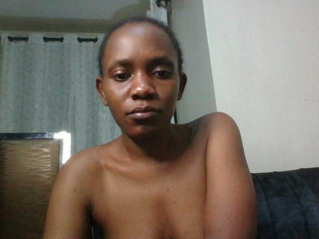 Minimochie live cam on BongaCams