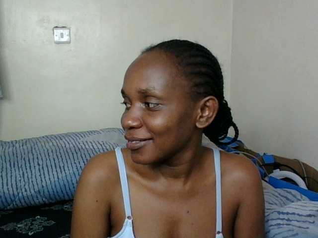 Minimochie live cam on BongaCams