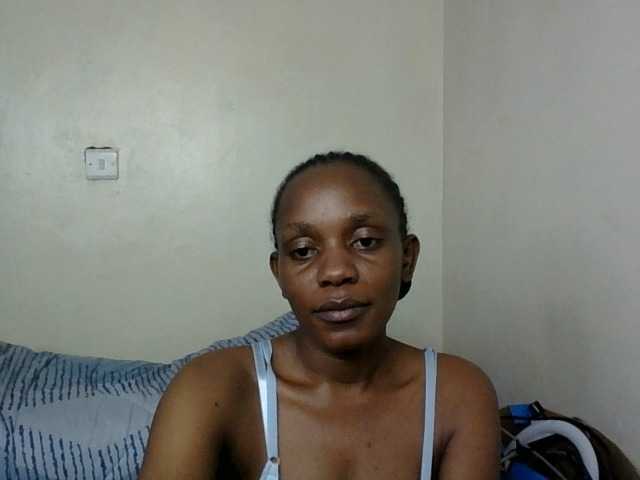 Minimochie live cam on BongaCams