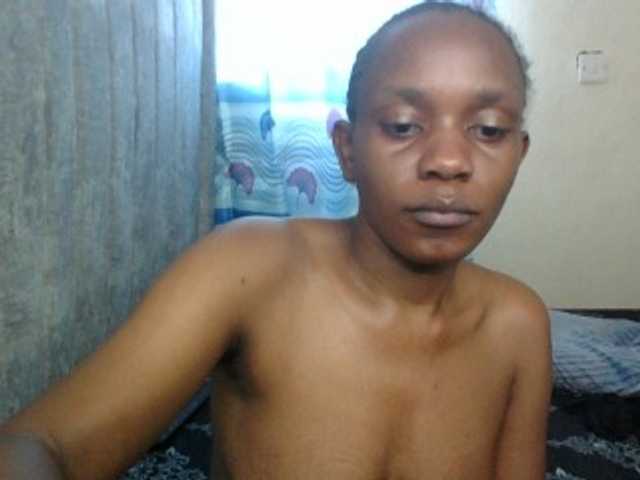 Minimochie live cam on BongaCams