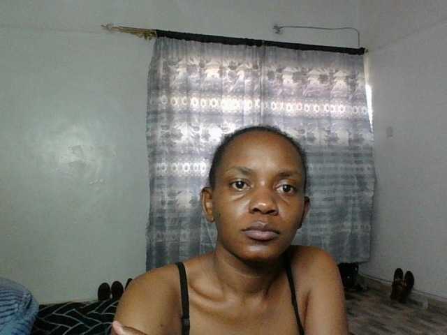 Minimochie live cam on BongaCams