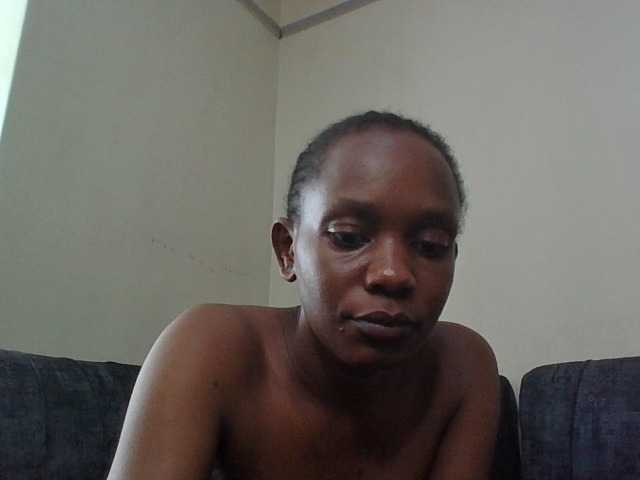 Minimochie live cam on BongaCams