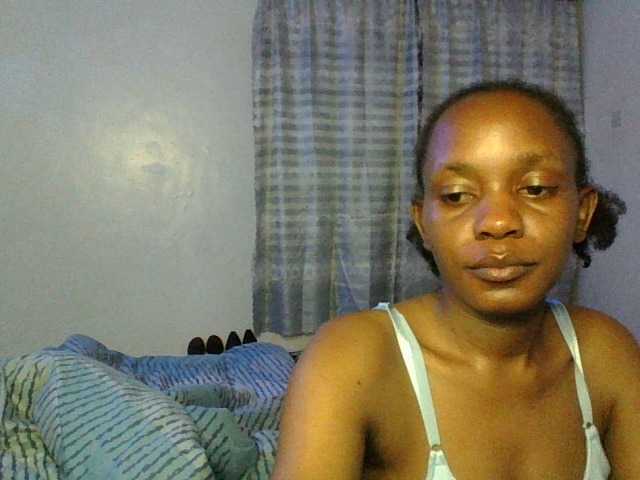 Minimochie live cam on BongaCams