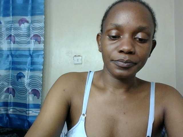 Minimochie live cam on BongaCams