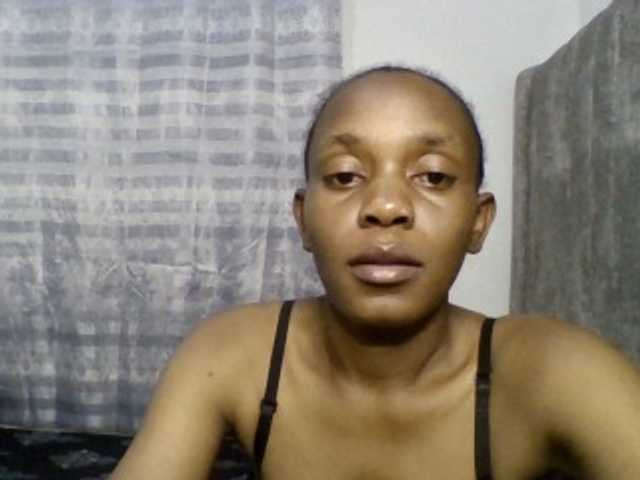 Minimochie live cam on BongaCams