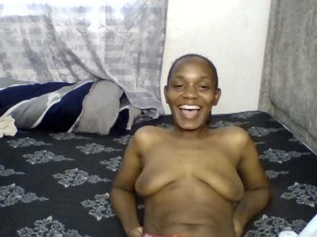 Minimochie live cam on BongaCams
