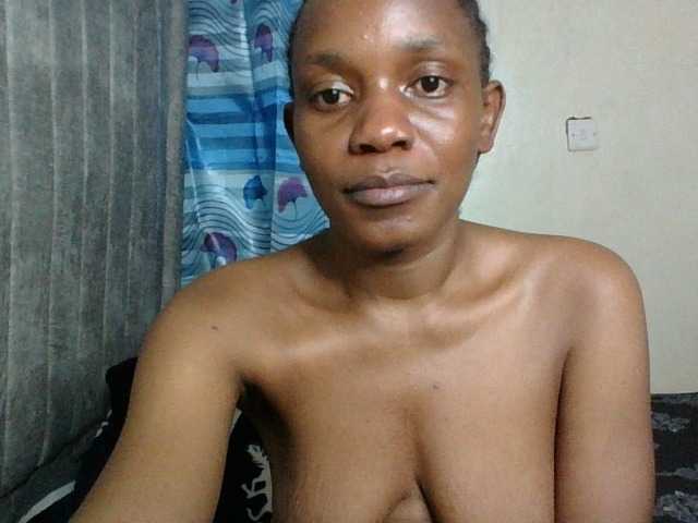 Minimochie live cam on BongaCams