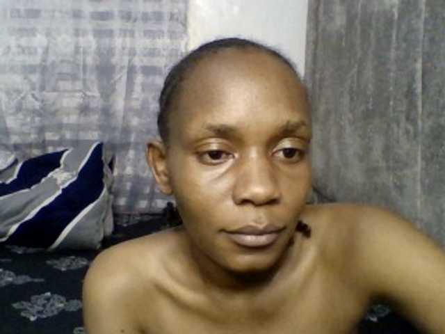 Minimochie live cam on BongaCams