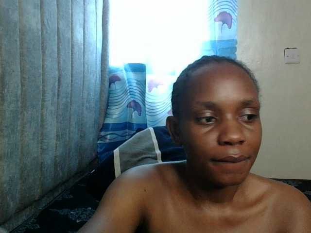 Minimochie live cam on BongaCams