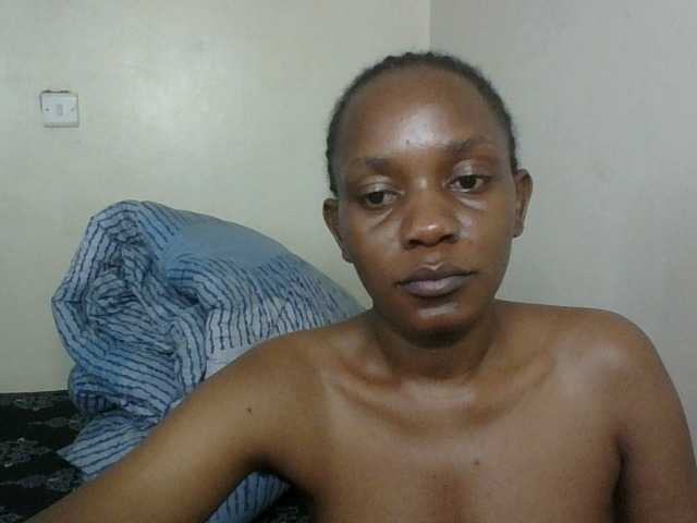 Minimochie live cam on BongaCams