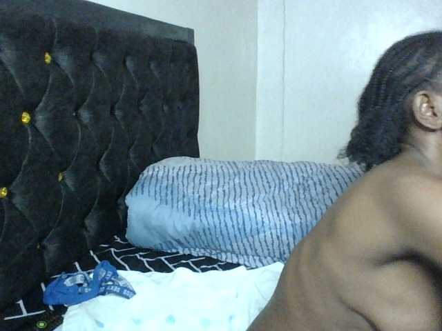 Minimochie live cam on BongaCams