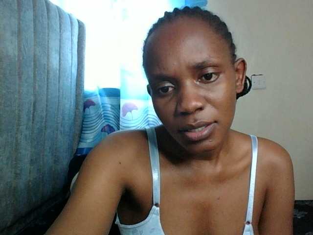 Minimochie live cam on BongaCams