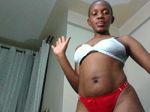 Minimochie live cam on BongaCams