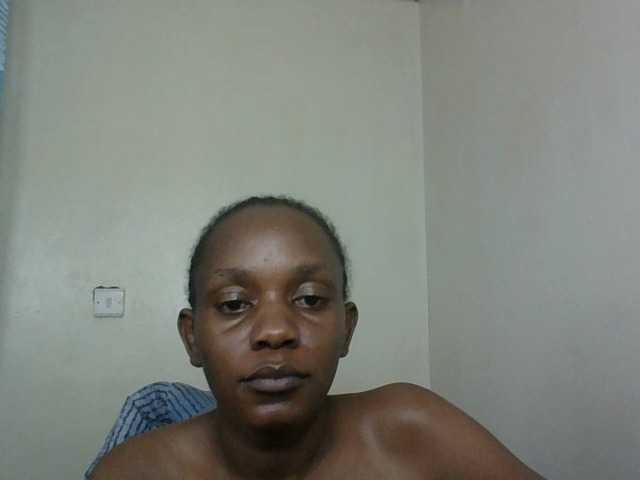 Minimochie live cam on BongaCams