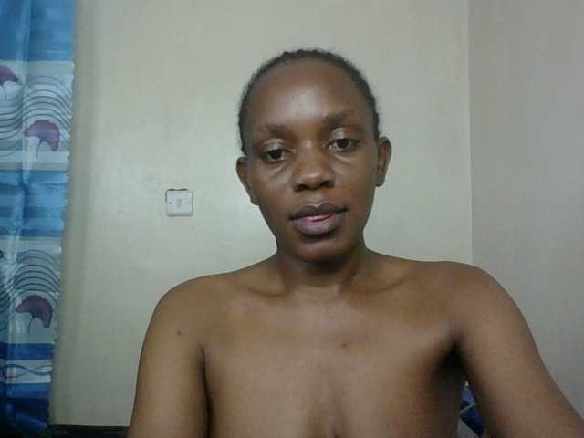 Minimochie live cam on BongaCams