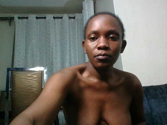 Minimochie live cam on BongaCams