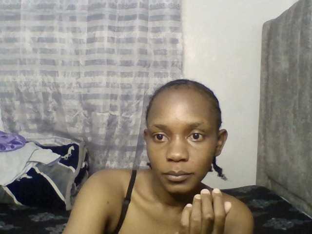 Minimochie live cam on BongaCams