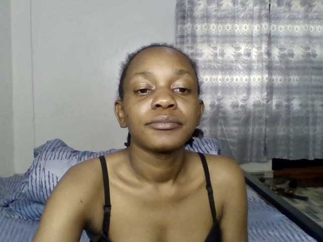 Minimochie live cam on BongaCams