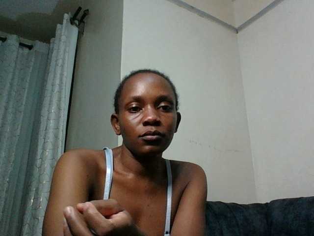 Minimochie live cam on BongaCams