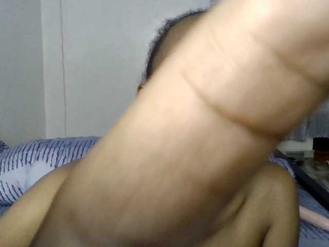 Minimochie live cam on BongaCams