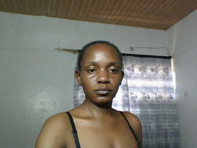 Minimochie live cam on BongaCams