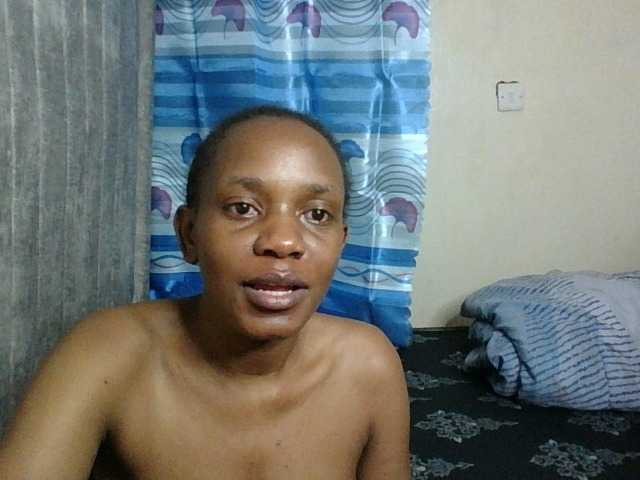 Minimochie live cam on BongaCams