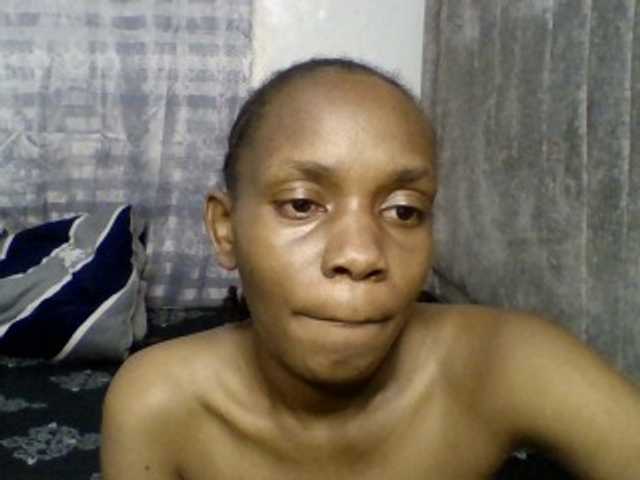 Minimochie live cam on BongaCams