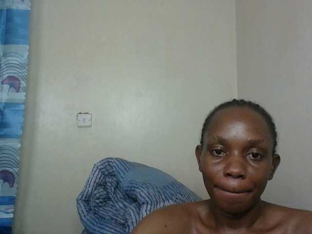 Minimochie live cam on BongaCams