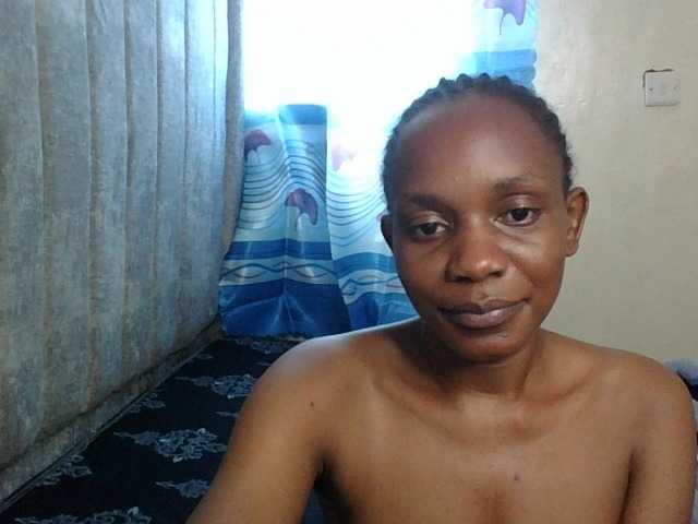 Minimochie live cam on BongaCams