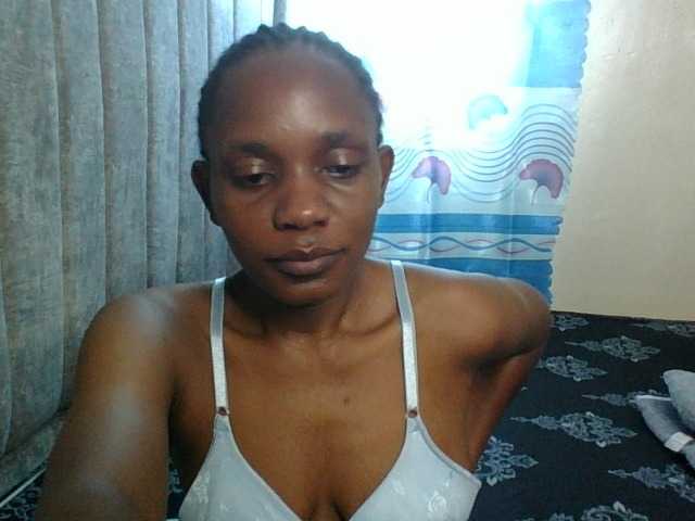 Minimochie live cam on BongaCams