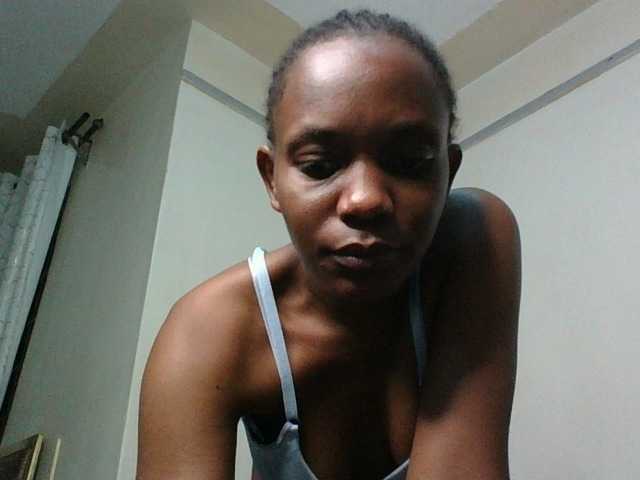 Minimochie live cam on BongaCams