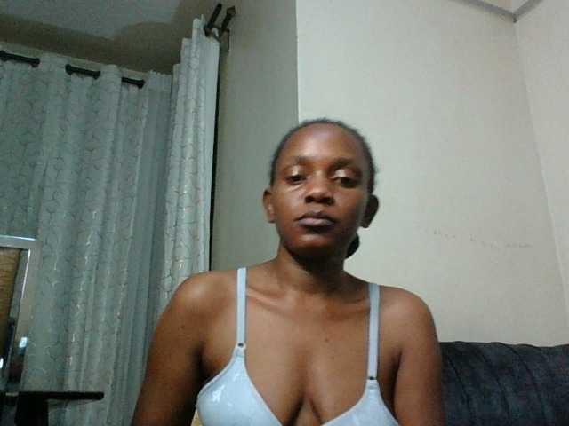 Minimochie live cam on BongaCams