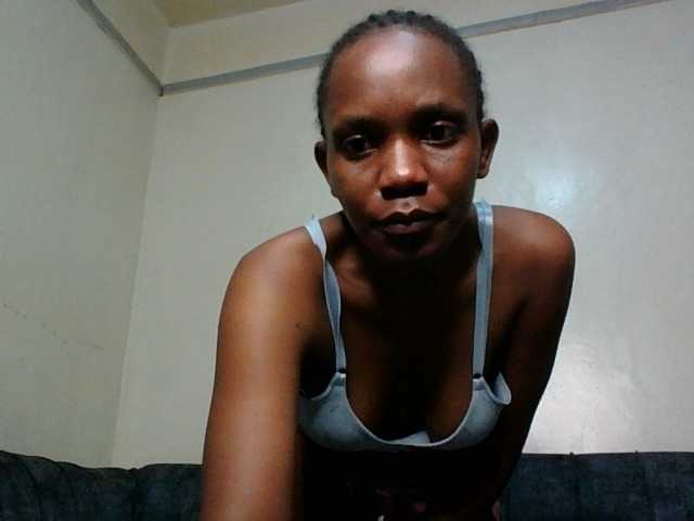 Minimochie live cam on BongaCams