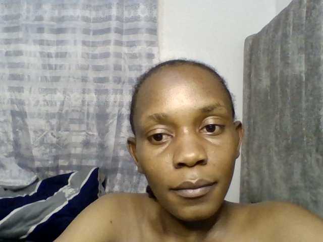 Minimochie live cam on BongaCams