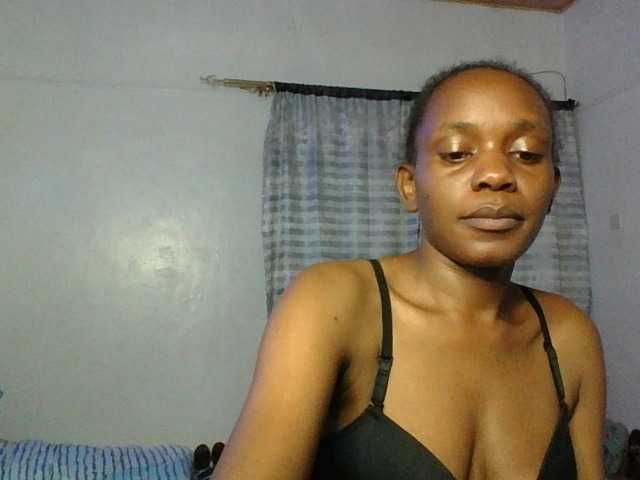 Minimochie live cam on BongaCams