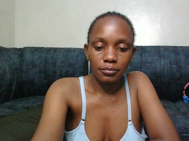 Minimochie live cam on BongaCams